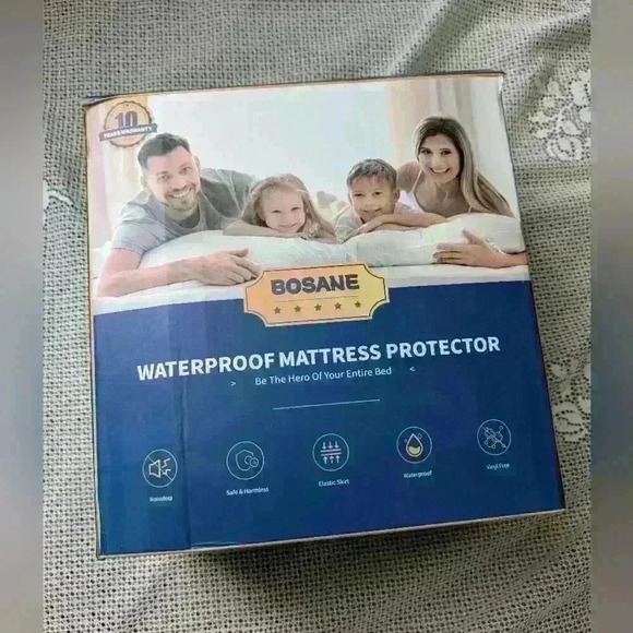 BOSANE Queen Waterproof Mattress Protector - Picture 1 of 6
